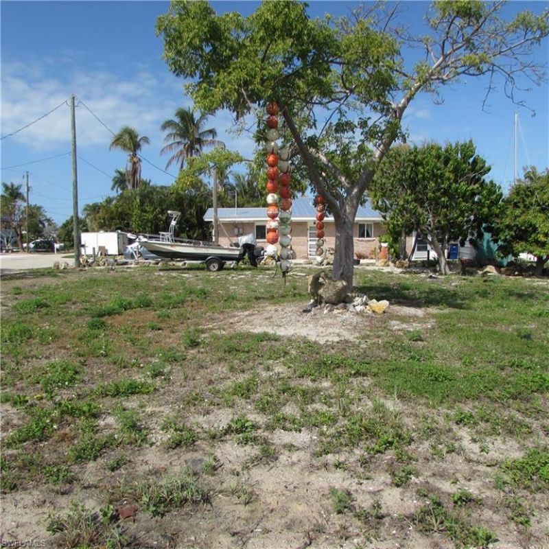 3544 Emerald Lot #11 Ave , Saint James City, FL 33956 Photo
