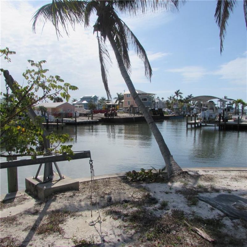 3544 Emerald Lot # 13 Ave , Saint James City, FL 33956 Photo