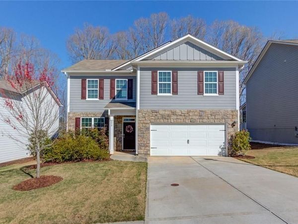 577 Starbuck Parkway, Pendergrass, GA 30567