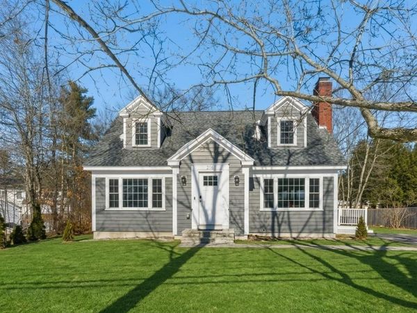 216 East Side Drive, Concord, NH 03301