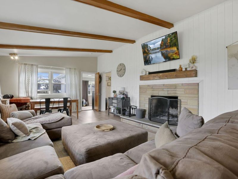 535 Murnan Road , Galloway, OH 43119 Photo 2