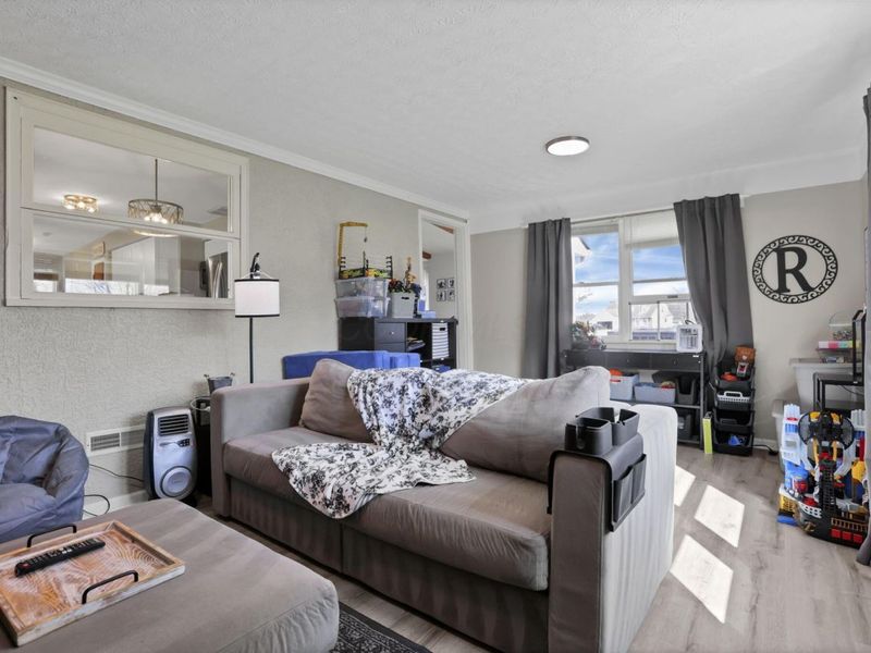 535 Murnan Road , Galloway, OH 43119 Photo 8