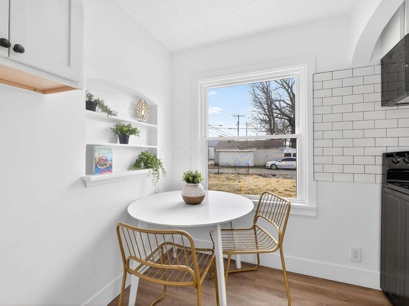 1099 Lawrence Drive , Columbus, OH 43207 Photo 4