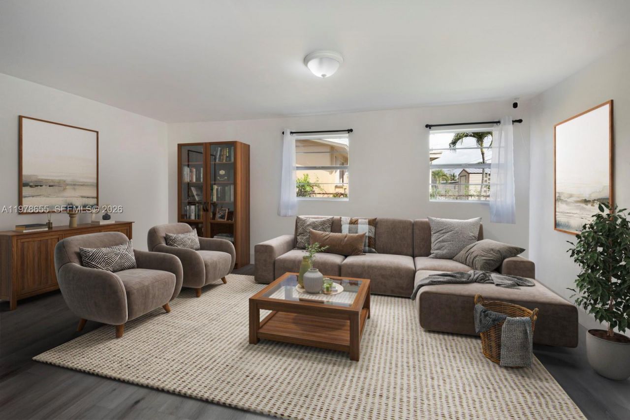 350 SW 30th Ter, Fort Lauderdale, FL 33312 Photo