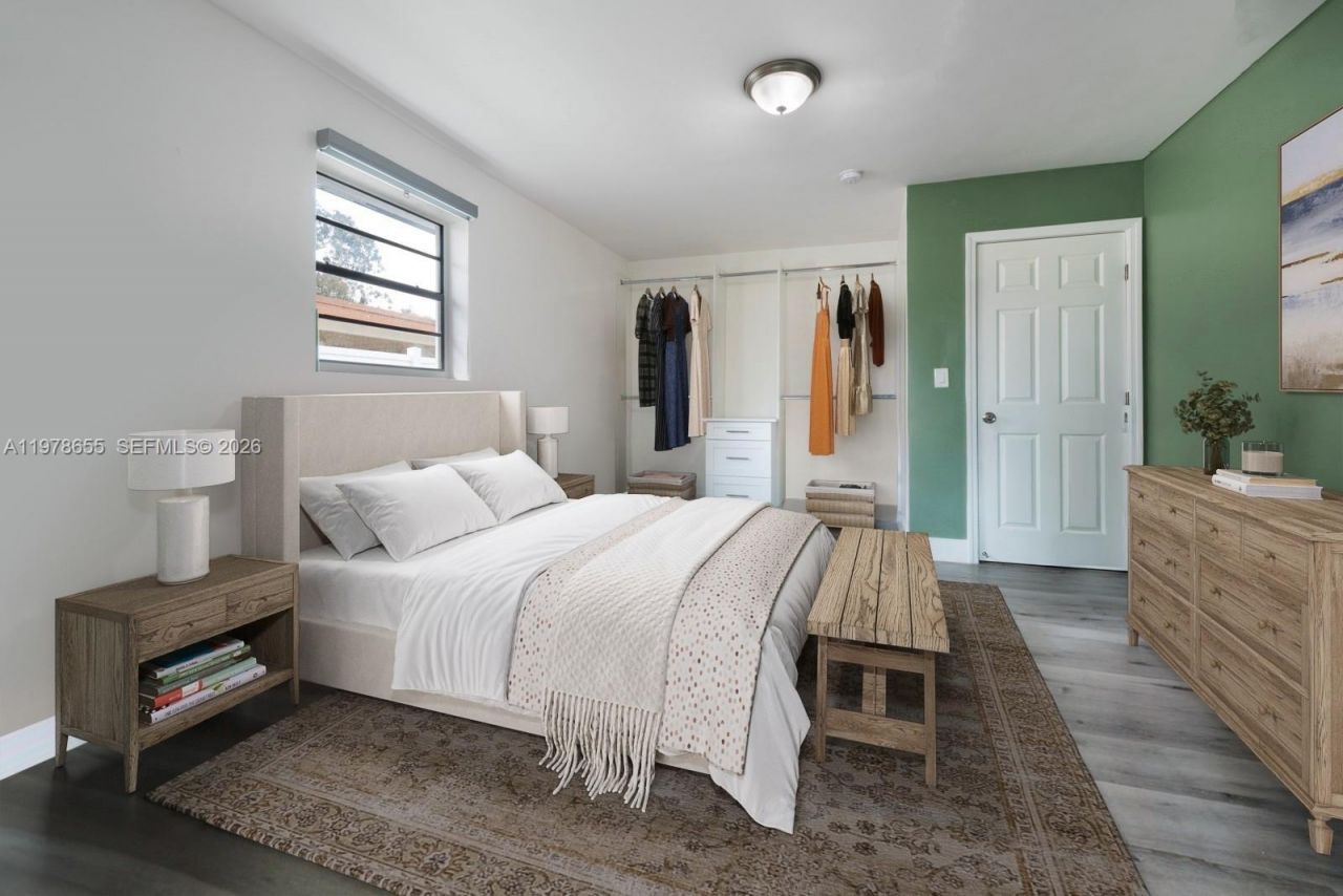 350 SW 30th Ter, Fort Lauderdale, FL 33312 Photo