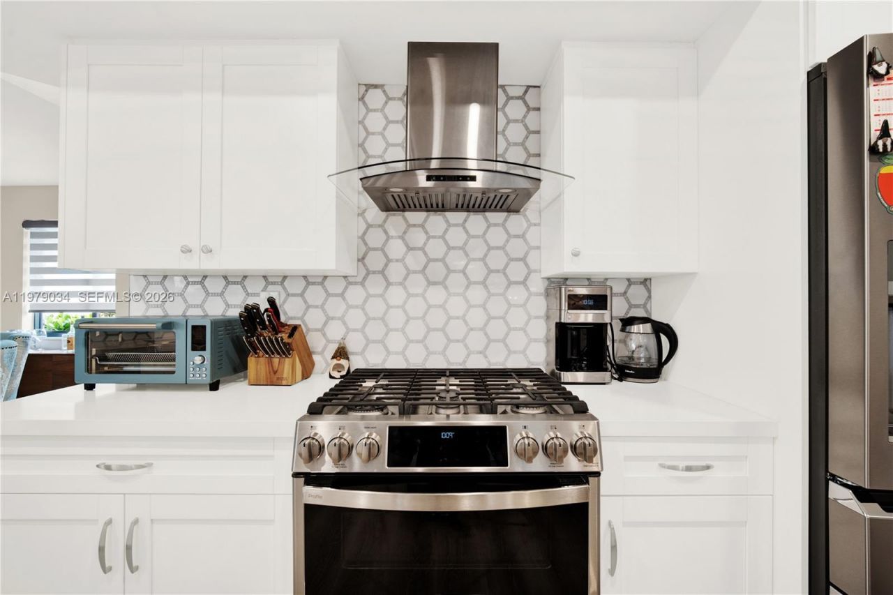 9066 SW 112th Ct, Miami, FL 33176 Photo