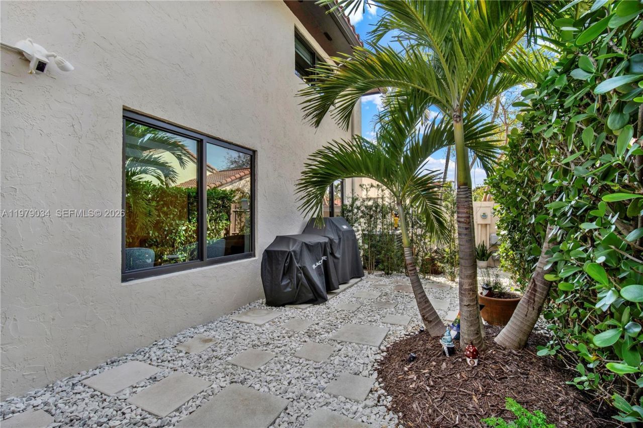 9066 SW 112th Ct, Miami, FL 33176 Photo