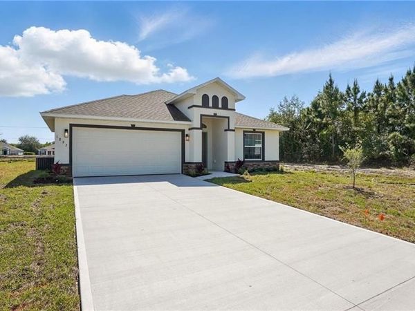 773 Bell BLVD S, LEHIGH ACRES, FL 33974