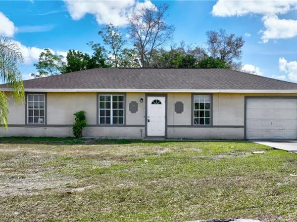 420 Alabama RD S, LEHIGH ACRES, FL 33936