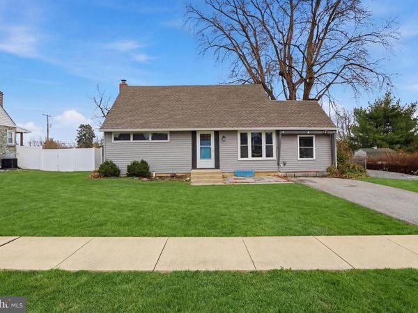 139 SYLVAN DRIVE, YORK, PA 17402