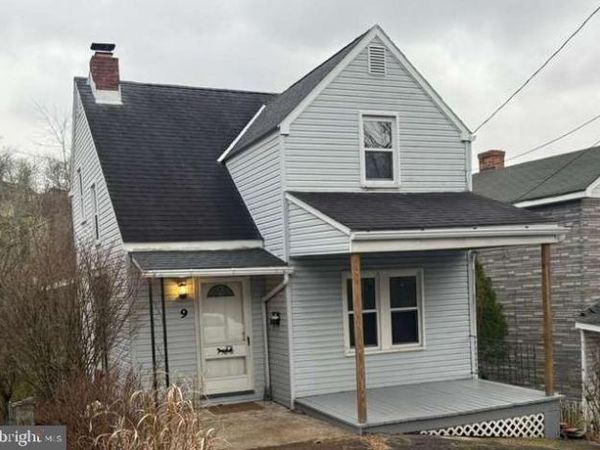 9 W VIEW TERRACE , CUMBERLAND, MD 21502