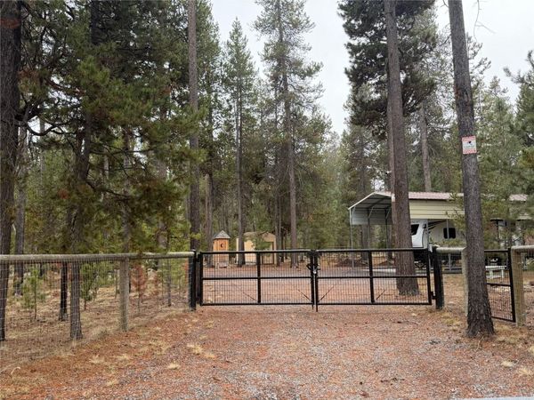 17103 Milky Way Road, Bend, OR 97707