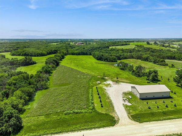 2852 260th Street, St Charles, IA 50240