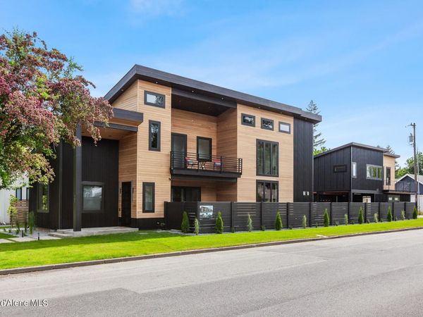 301 S 17TH ST, Coeur d'Alene, ID 83814