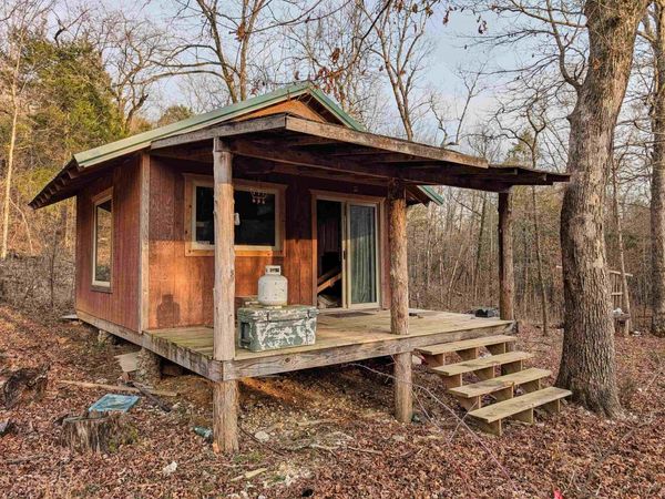 00 Red Oak, Hardy, AR 72542