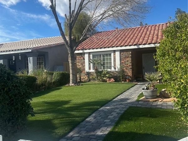 208 Breezy Shore Avenue , North Las Vegas, NV 89031