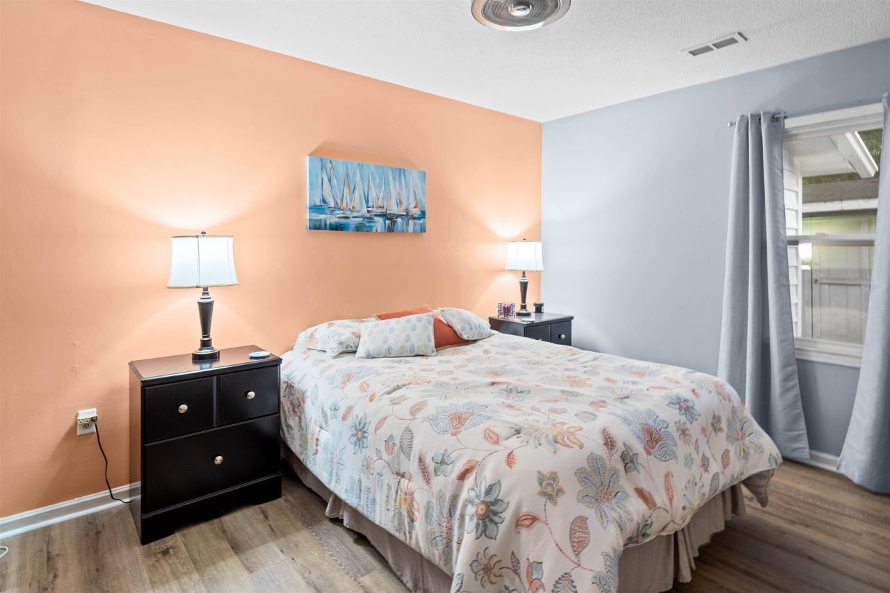 1020 Hunter Ave. Photo 12