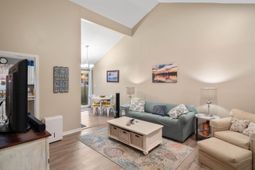 1020 Hunter Ave. photo 4