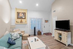 1020 Hunter Ave. photo 4