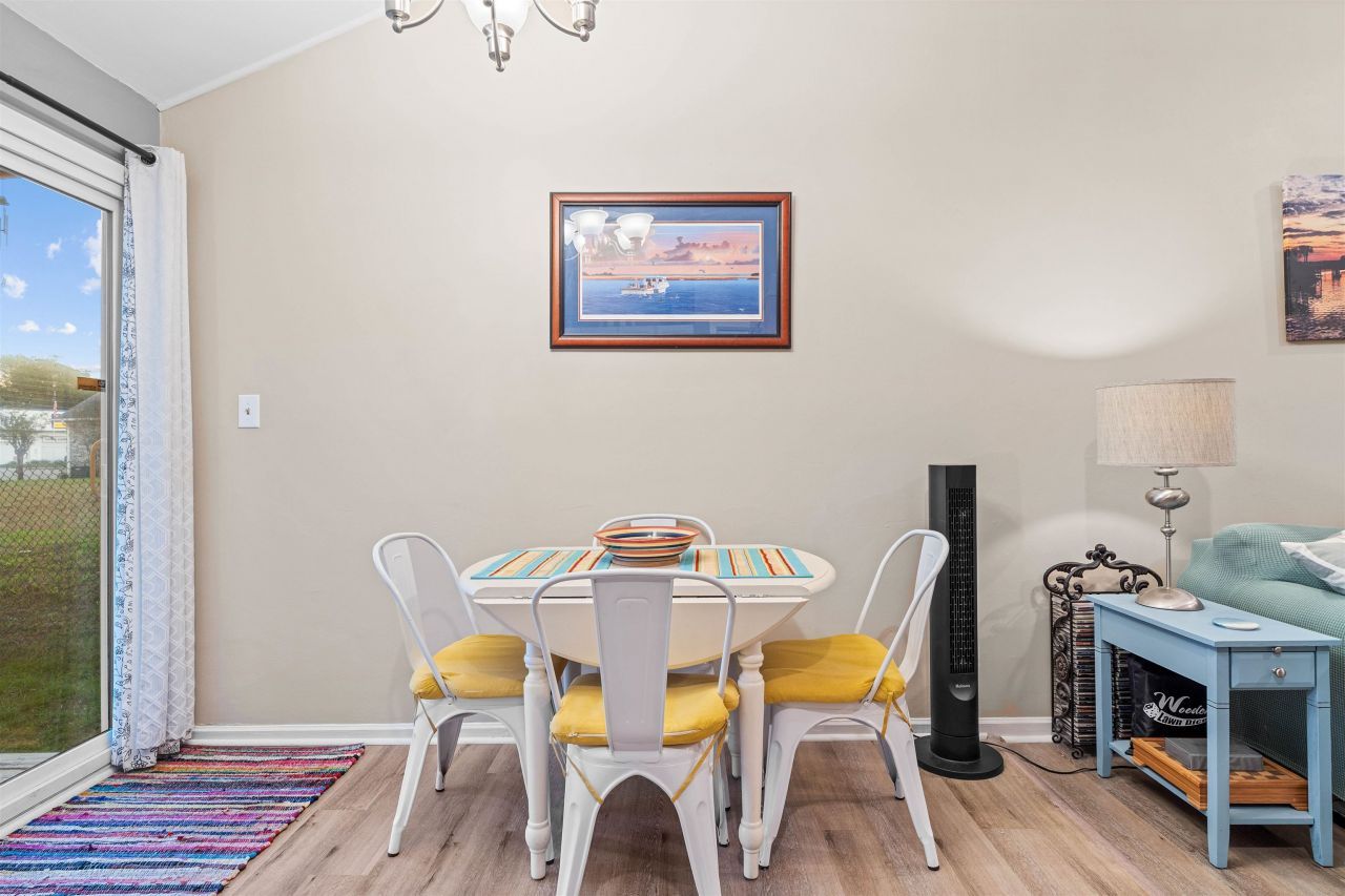 1020 Hunter Ave. Photo 7