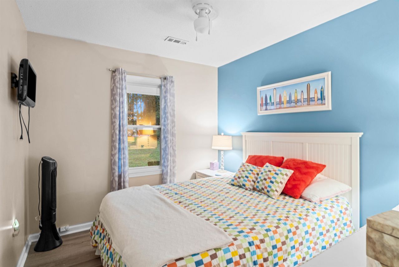 1020 Hunter Ave. Photo 9