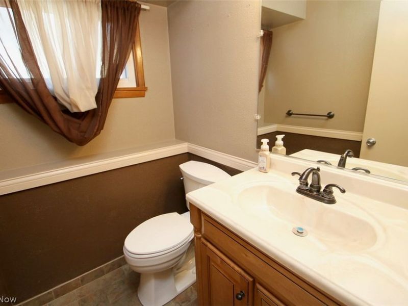 940 Talmadge Avenue, Wickliffe, OH 44092 Photo 28