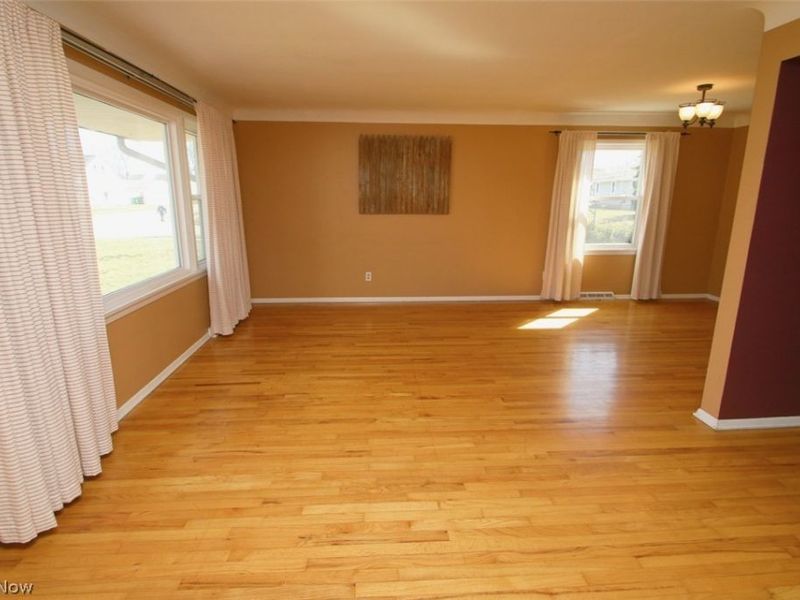 940 Talmadge Avenue, Wickliffe, OH 44092 Photo 6