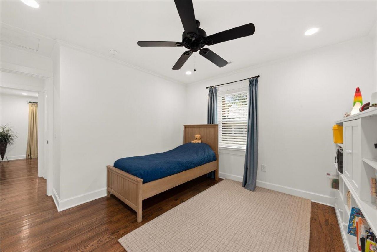 206 Freeman Street Photo 22