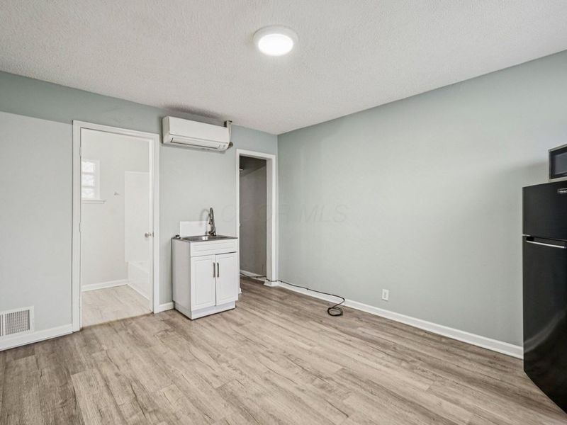 4308 E Main Street , Unit 1, Columbus, OH 43213 Photo 9