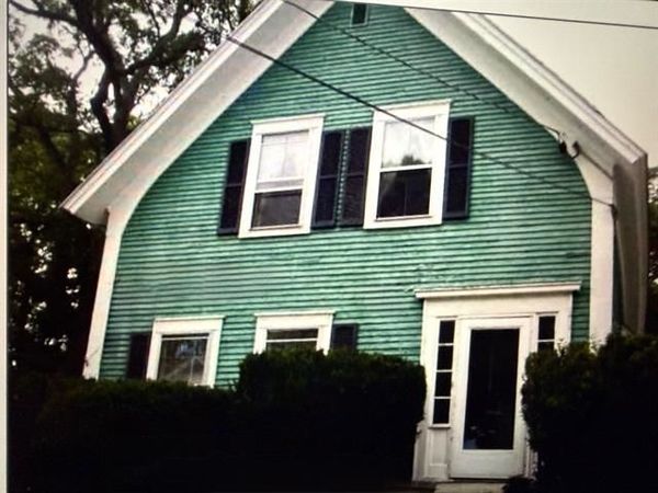 44 Messer Street, Laconia, NH 03246