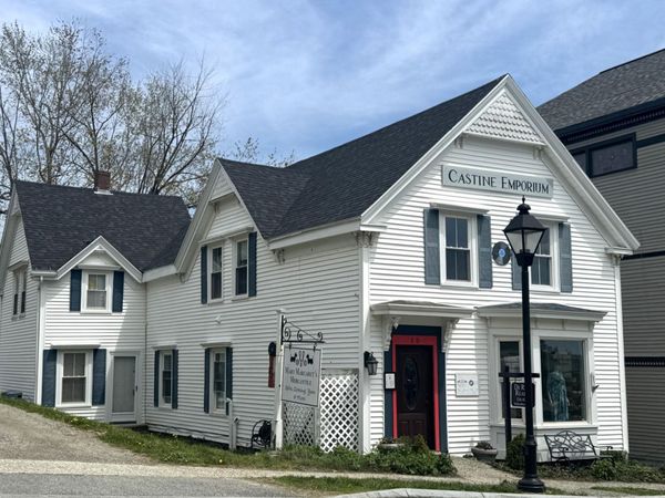 15 Main Street, Castine, ME 04421