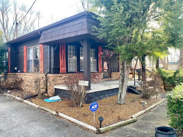 10032 St Hwy 149 , West Frankfort, IL 62896