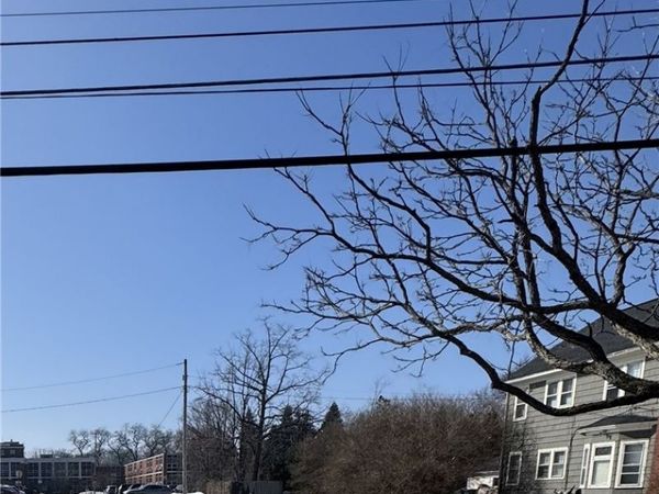 425 B Beach Avenue, Rochester, NY 14612