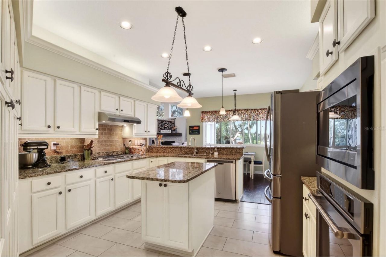 858 Hanover Way , Lakeland, FL 33813 Photo