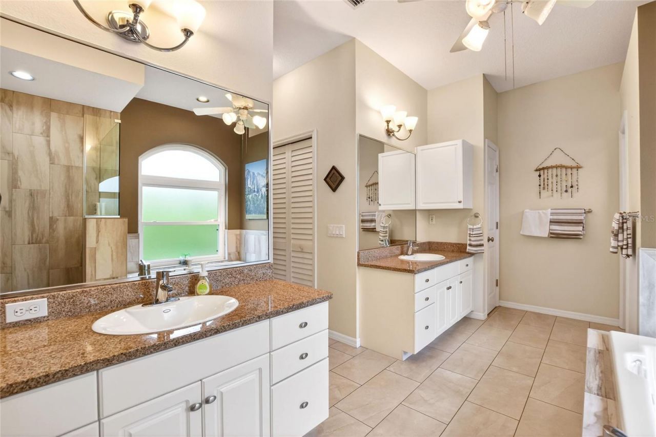 858 Hanover Way , Lakeland, FL 33813 Photo