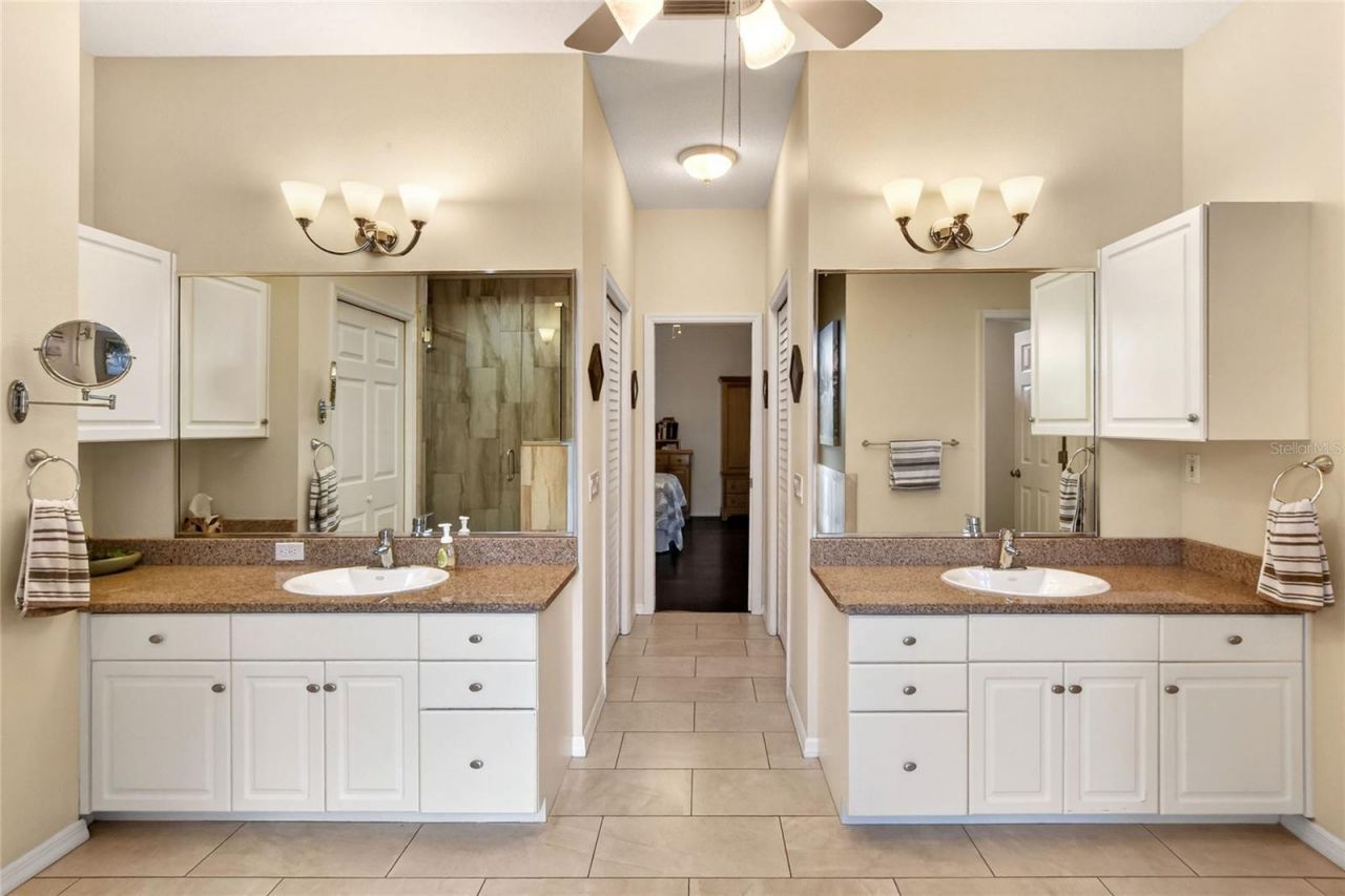 858 Hanover Way , Lakeland, FL 33813 Photo