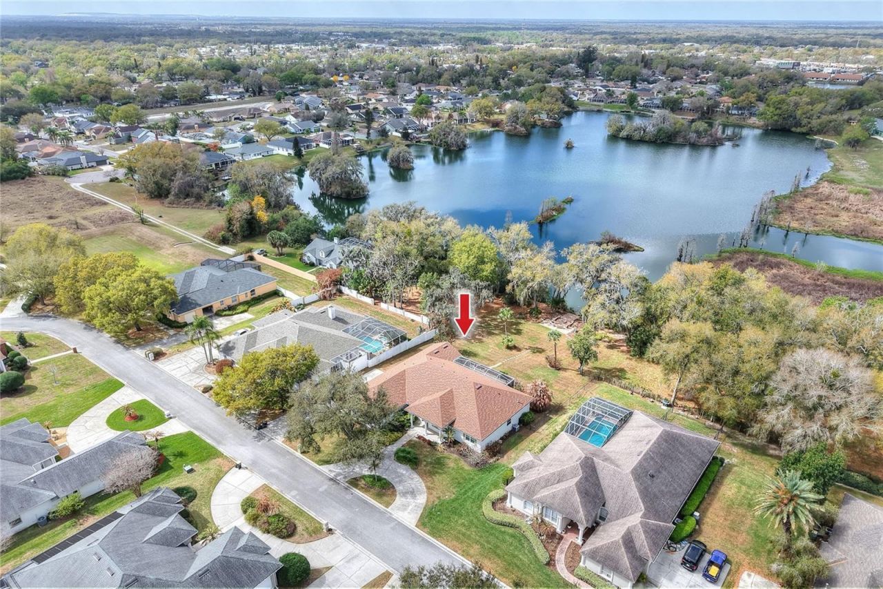 858 Hanover Way , Lakeland, FL 33813 Photo