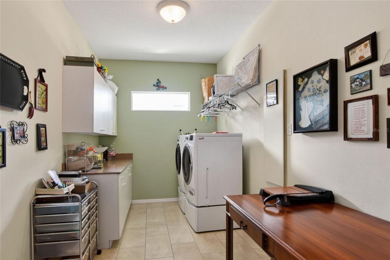 858 Hanover Way , Lakeland, FL 33813 Photo