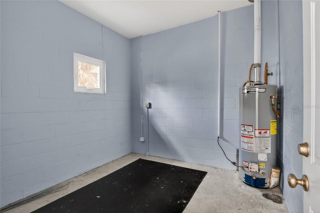 858 Hanover Way , Lakeland, FL 33813 Photo