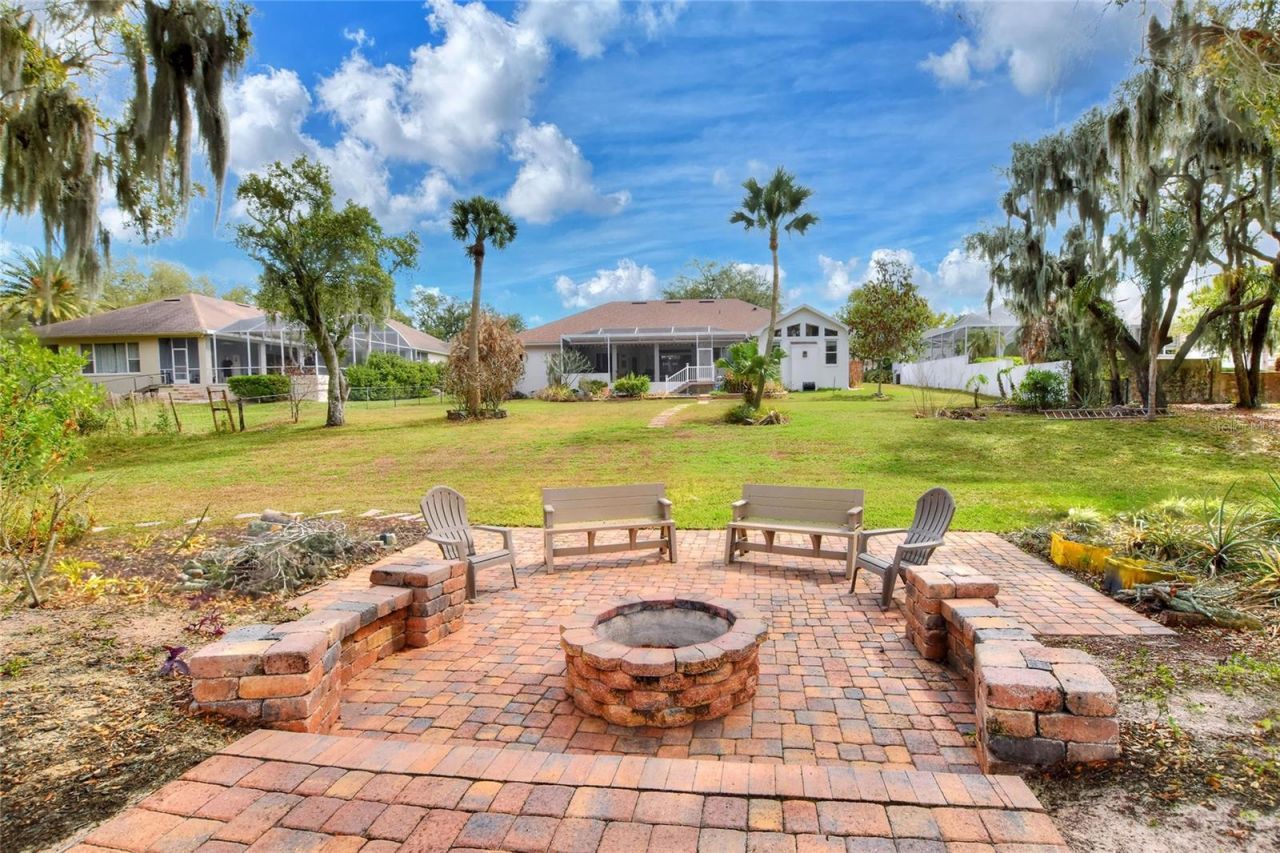 858 Hanover Way , Lakeland, FL 33813 Photo