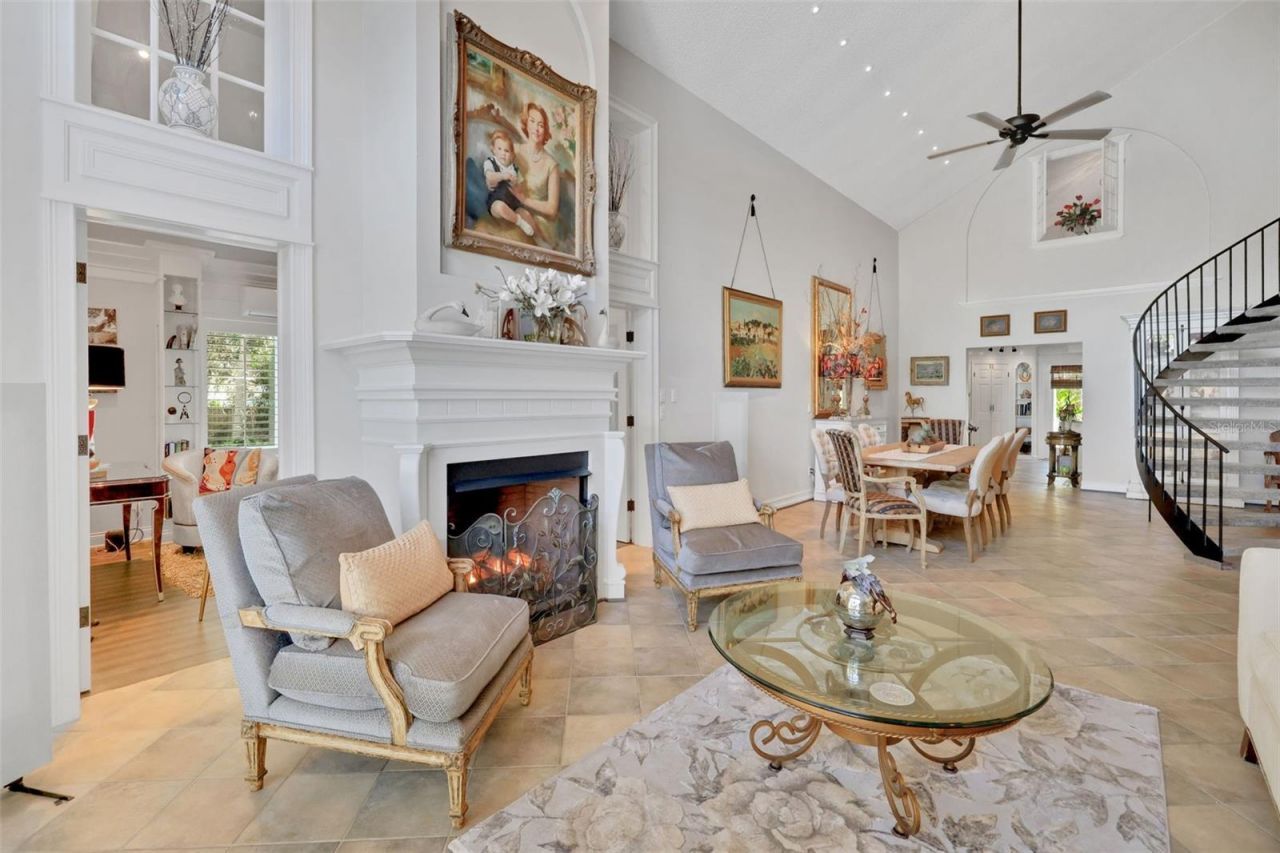 111 Esther Street, New Smyrna Beach, FL 32169 Photo