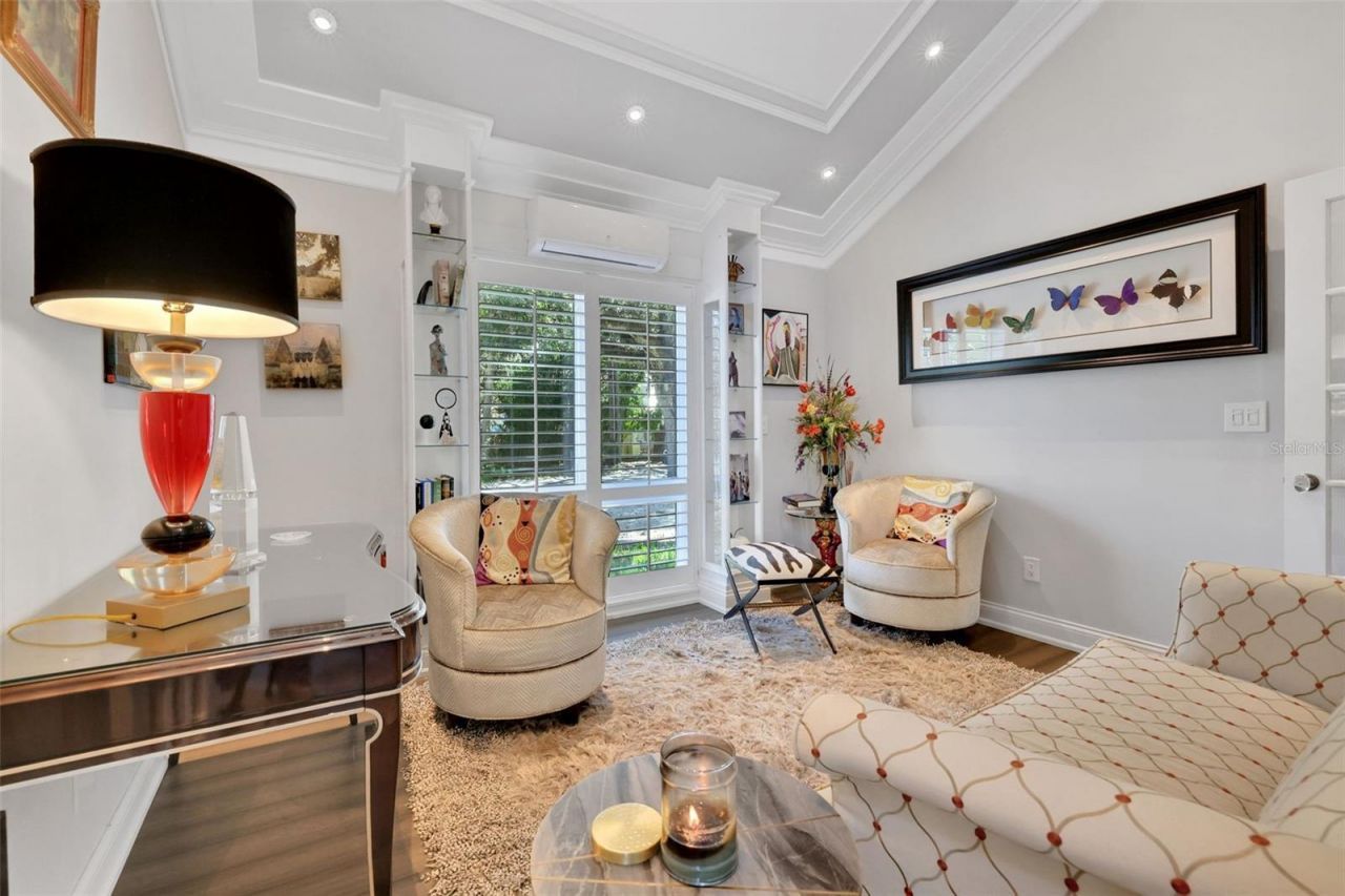 111 Esther Street, New Smyrna Beach, FL 32169 Photo