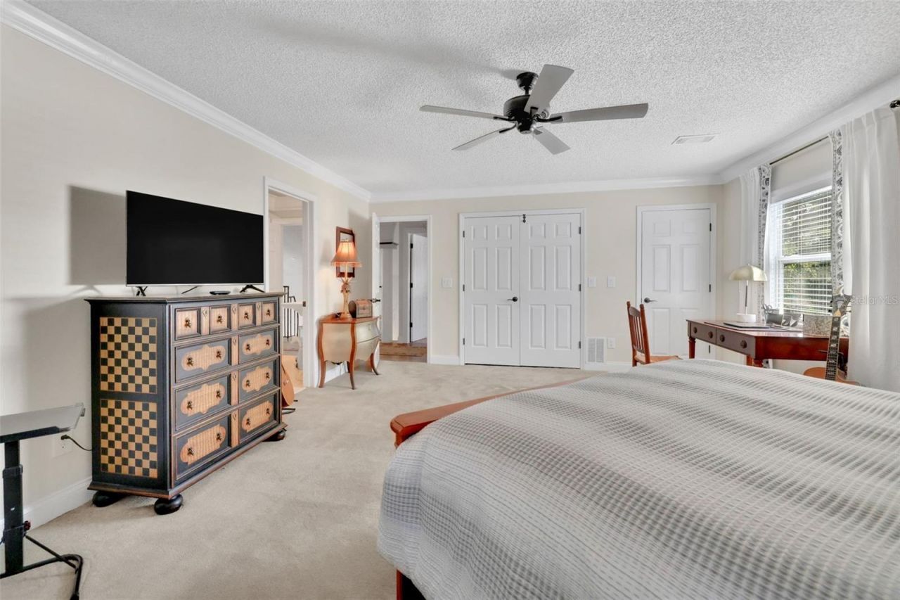 111 Esther Street, New Smyrna Beach, FL 32169 Photo