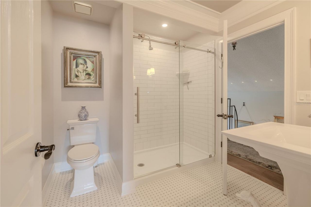 111 Esther Street, New Smyrna Beach, FL 32169 Photo