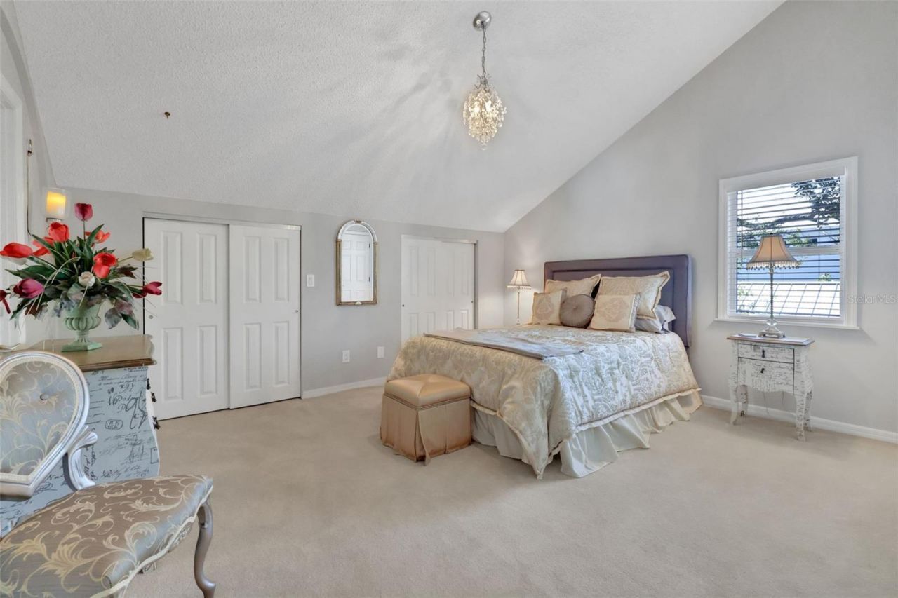 111 Esther Street, New Smyrna Beach, FL 32169 Photo