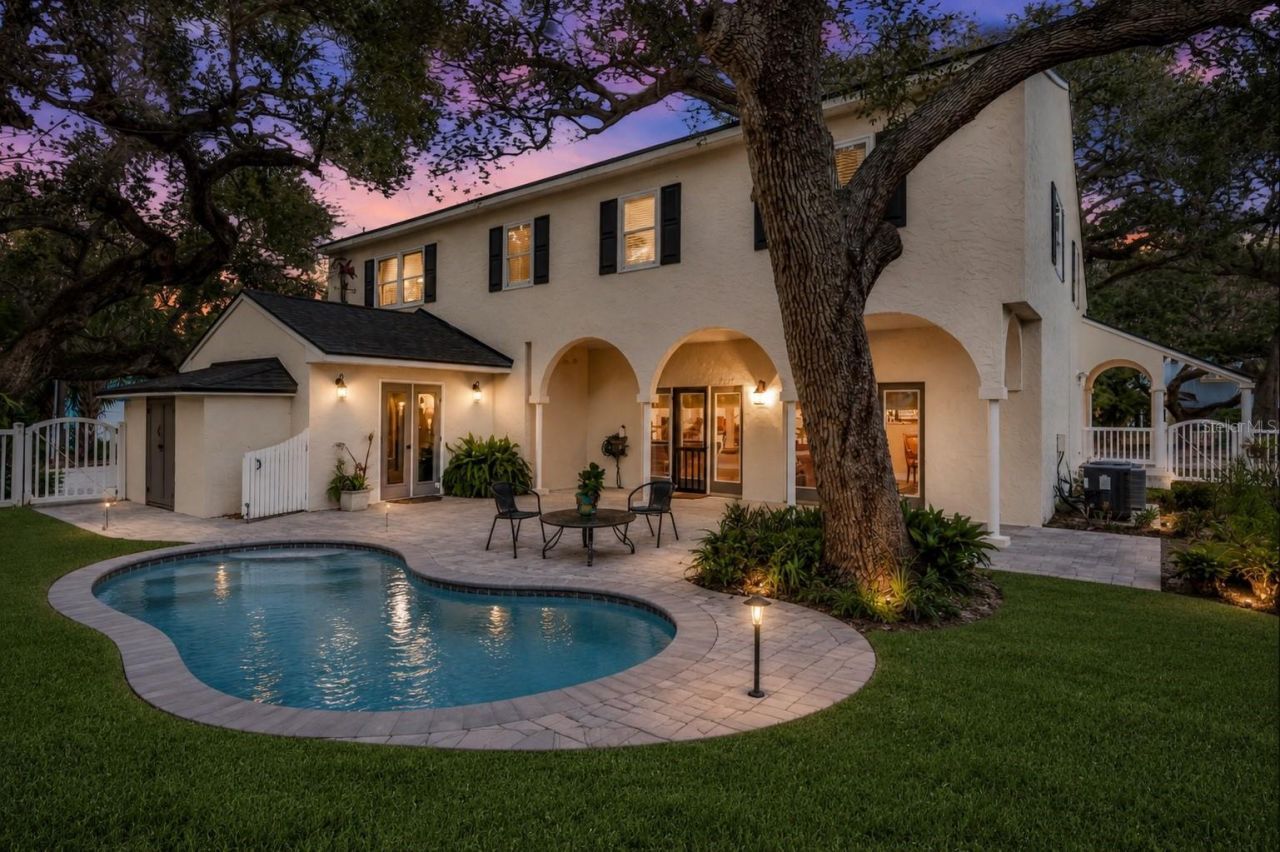 111 Esther Street, New Smyrna Beach, FL 32169 Photo
