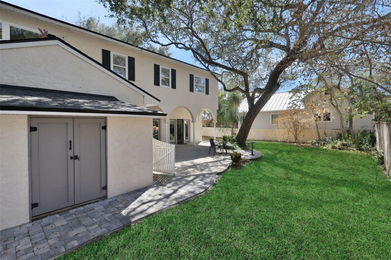 111 Esther Street, New Smyrna Beach, FL 32169 Photo