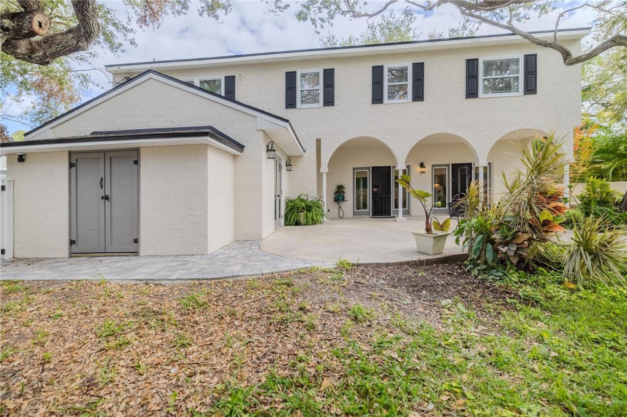 111 Esther Street, New Smyrna Beach, FL 32169 Photo