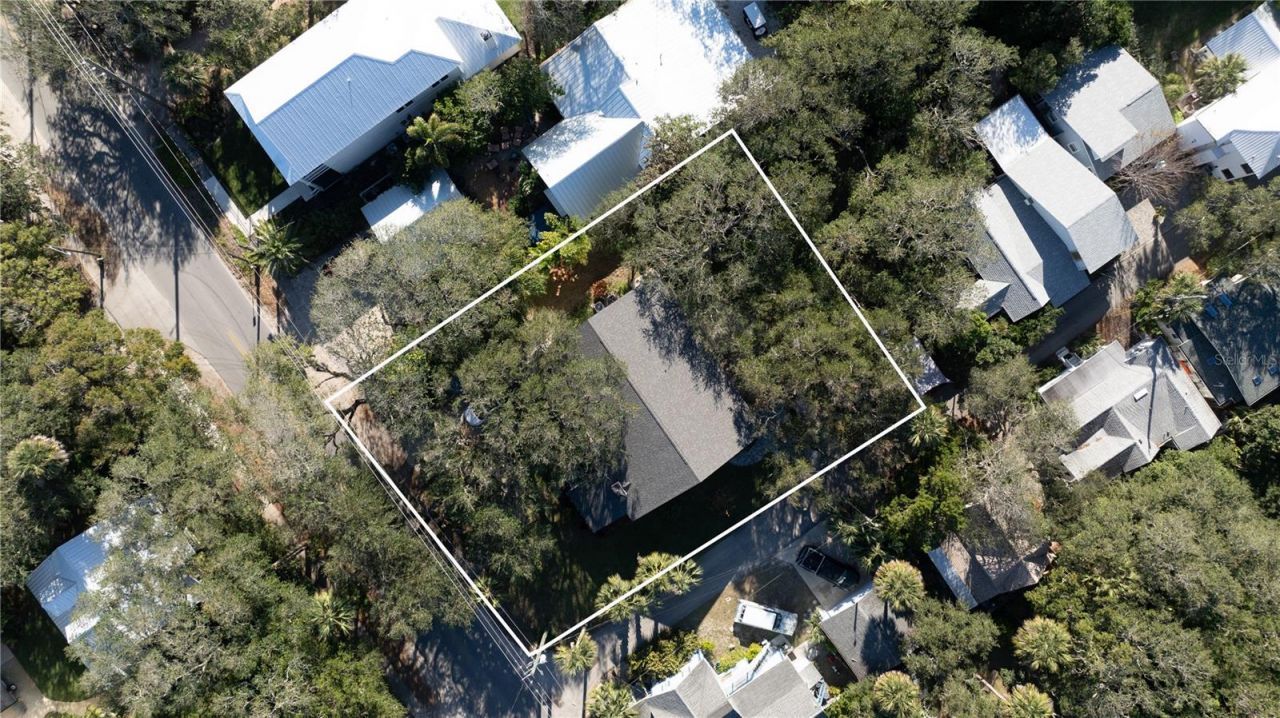 111 Esther Street, New Smyrna Beach, FL 32169 Photo