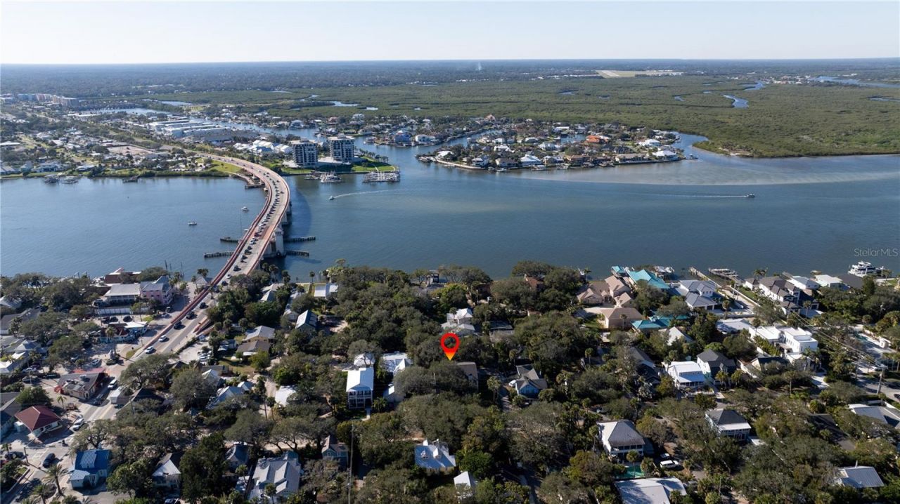 111 Esther Street, New Smyrna Beach, FL 32169 Photo